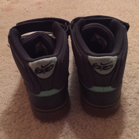 Niki high tops - Picture 2 of 3